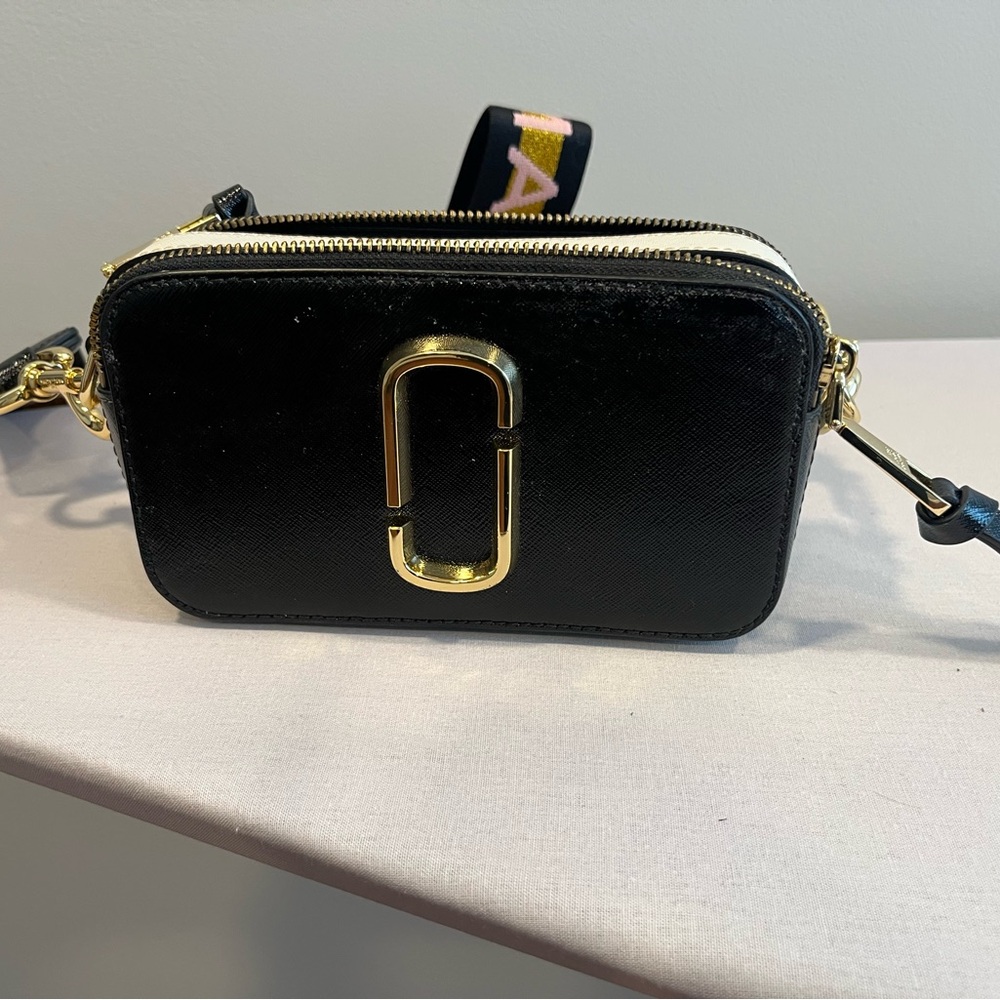 Marc Jacobs  crossbody